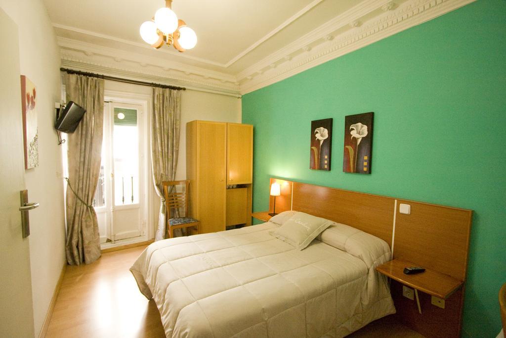 Hostal Trevinca مدريد المظهر الخارجي الصورة