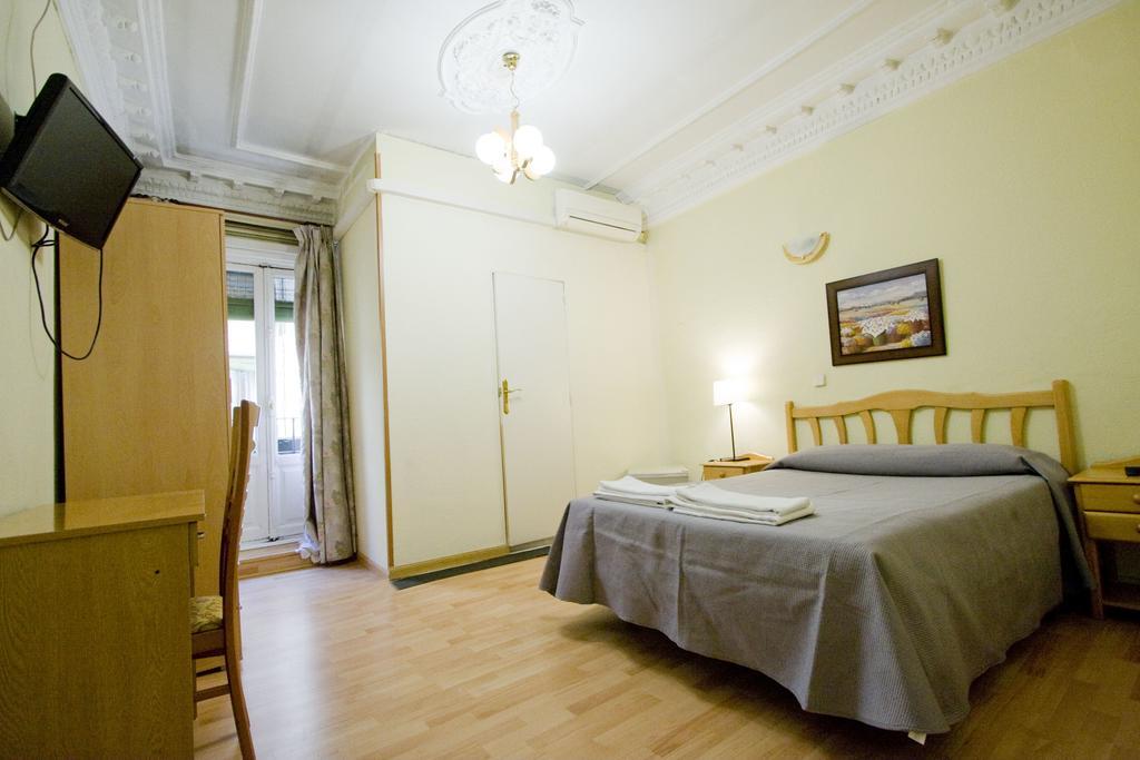 Hostal Trevinca مدريد المظهر الخارجي الصورة