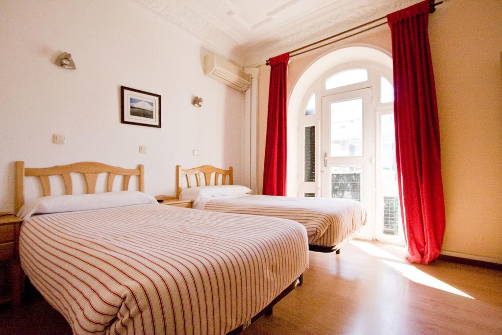 Hostal Trevinca مدريد المظهر الخارجي الصورة