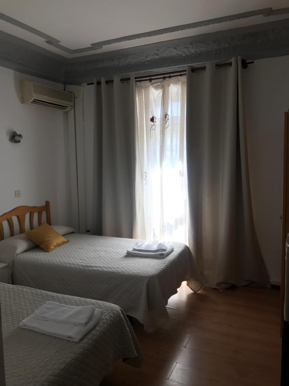 Hostal Trevinca مدريد المظهر الخارجي الصورة